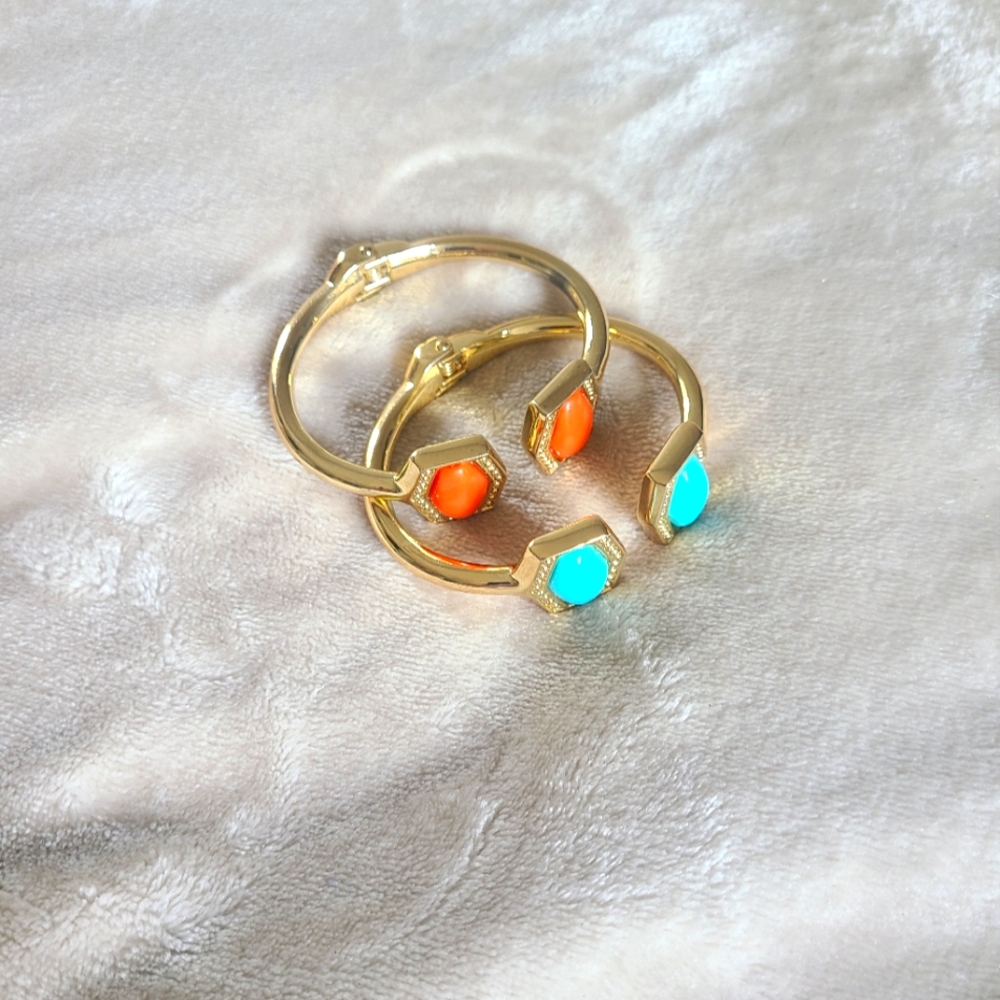 Bundle of 2 EUC hinged bracelets